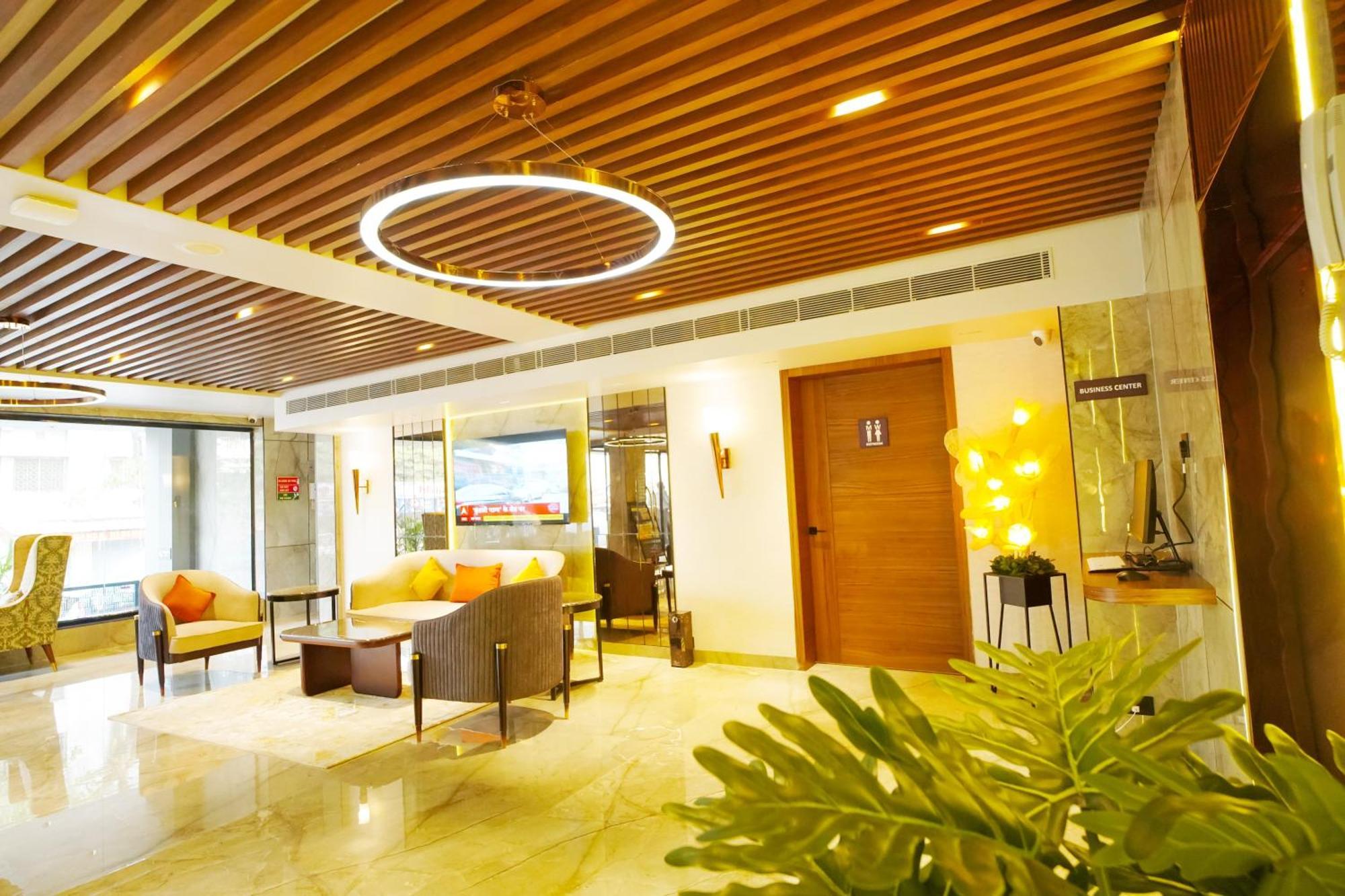 Ishaan Sarovar Portico Deoghar Esterno foto