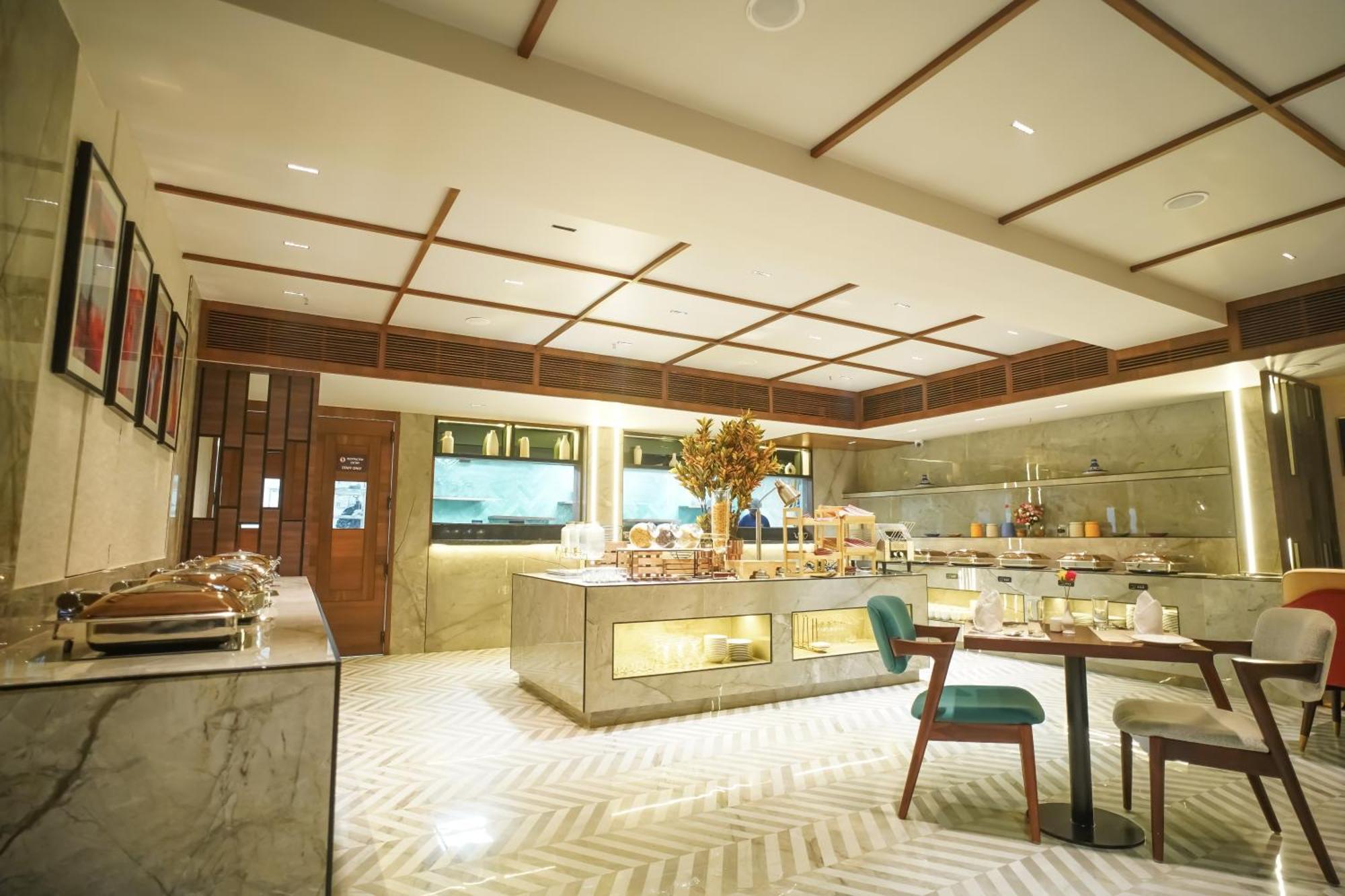 Ishaan Sarovar Portico Deoghar Esterno foto